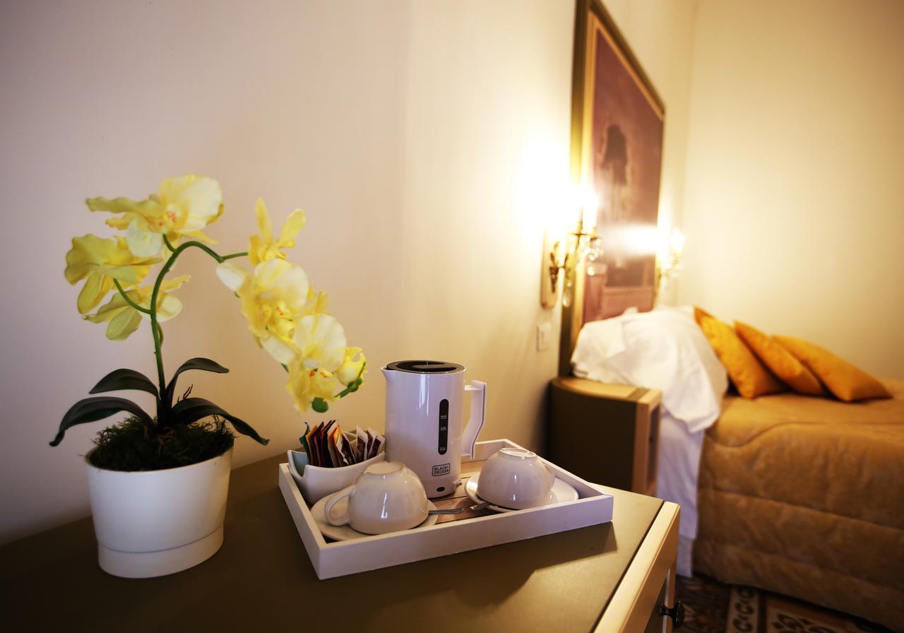 La Bella Bed & Breakfast
